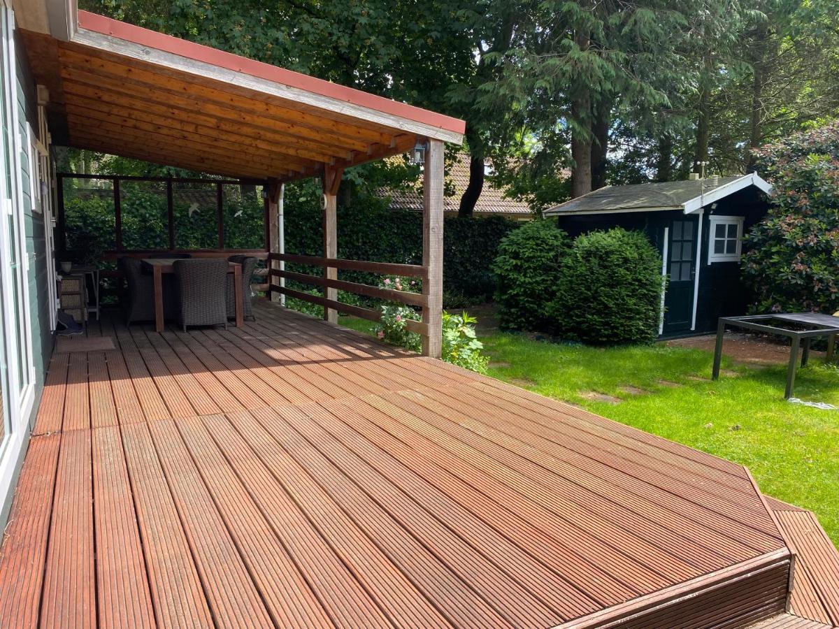 Ruim privacyvol chalet met overdekt terras Ermelo Eksteriør bilde